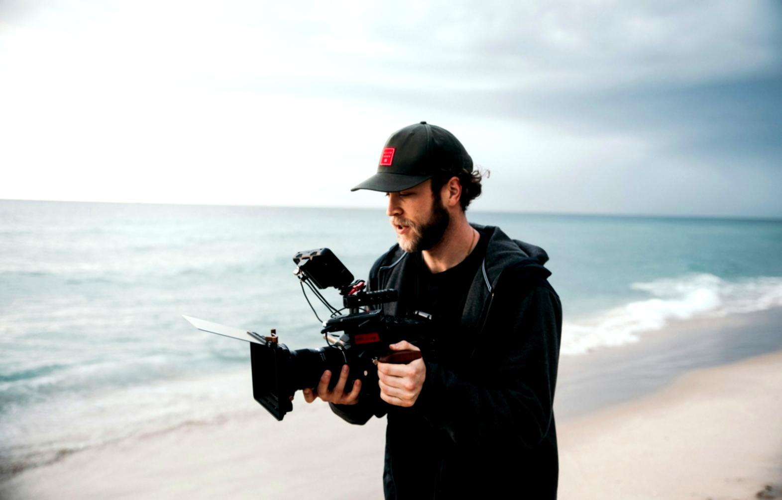 Príprava produktov pred fotografovaním - pracovný záber